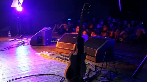 Guitar on stage 库存影片 2873491