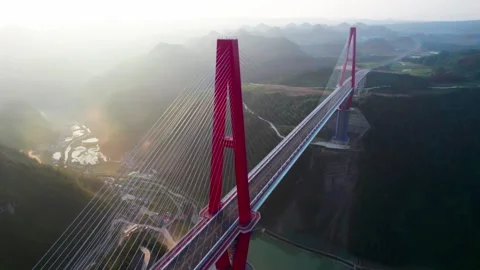 Guizhou Bridge Valley Cloud Drone Footage 4K Vidéo 337181170