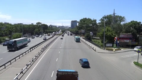 Gulliver at the road Vídeo Stock 74750929