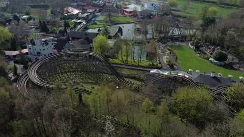 Gulliver's world Warrington empty rollercoaster theme park aerial view Video stock 151472833