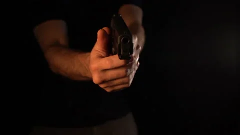 Gun draw Scan Stock-Footage 197008540