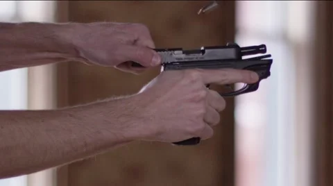 Gun Racking 库存影片 45968331