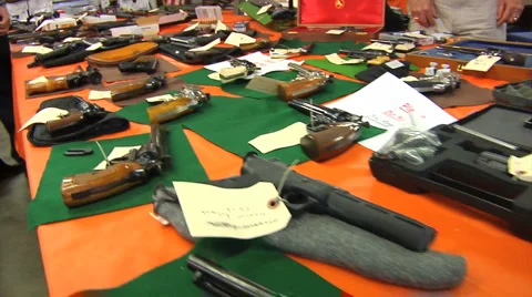 GunAuction03 Stock Footage