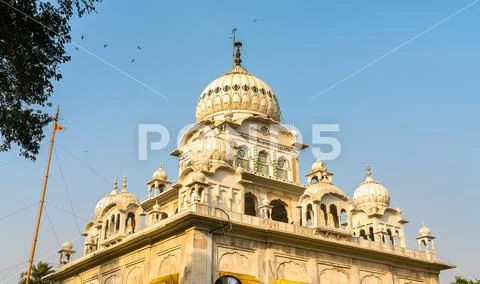 Gurdwara Dam Dama Sahib, a sikh temple near Humayun's Tomb in Delhi, India Stock Photos