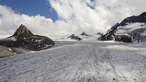 Gurgler Ferner Video stock 246583964