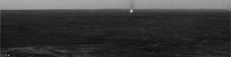 Gusev Dust Devil, Sol 543 Copyright: xpiemagsx piemagsspace-35695 !ACHTUNG... Stock Photos