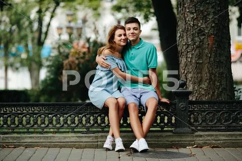 Guy and girl in the park Stock Photos