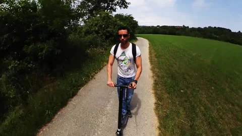 A guy on an electric scooter Video stock 138511080