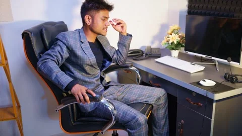 Guy feel nervous because his plans are not working Stock Footage 301441140