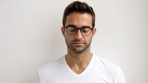 Guy in glasses Video stock 93275606