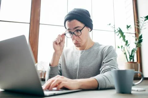 Guy at home Foto stock