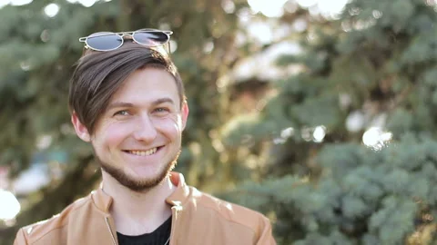 The guy nodding his head approvingly Video stock 88558535