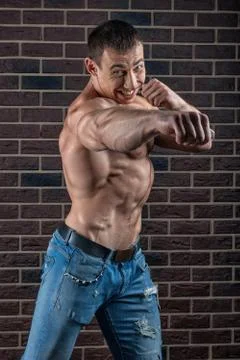 Guy punches. Fotos Stock