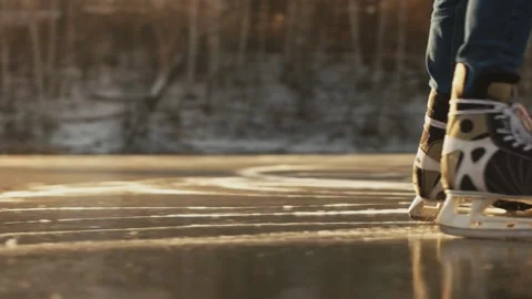 The guy is skating Stockbeeldmateriaal 145708532