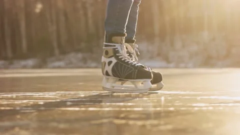 The guy is skating Stockbeeldmateriaal 145850187