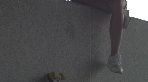 The guy with the tablet, the phone in the city, UHD Stock Footage 65367290