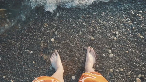 The guy went to the sea view from first person Video stock 94930459