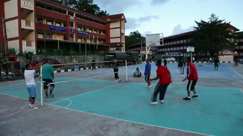 Guys playing in game Sepak Takraw, Cameron Highlands, Malaysia 스톡 동영상 48110063