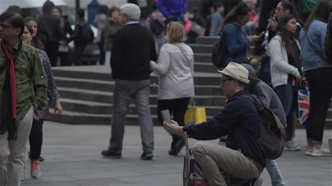 GVs Piccadilly Circus with Tourists Stock-Footage 93206683