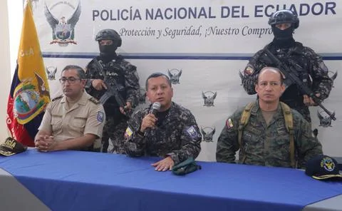  GYE-OPERATIVOS POLICIA-MILITARES Duran, miÃ rcoles 06 de diciembre del 20.. Stock Photos