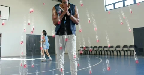 Gym trainer clapping initiating drill, binary overlay streaming and athlete Video stock 317858006