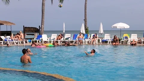 Haad Rin beach before the full moon party. Koh Phangan, Thailand Stock Footage