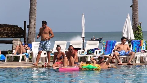 Haad Rin beach before the full moon party. Koh Phangan, Thailand Stock Footage