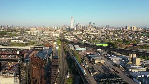 Hackensack River crossing in warm low light at Jersey City Vídeo Stock 130304903