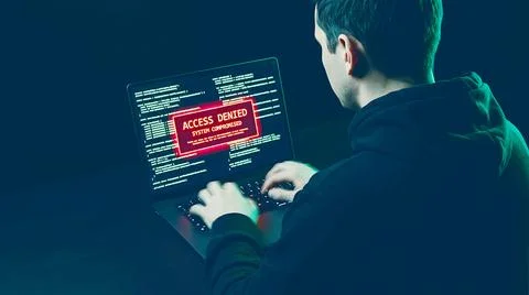 Hacker blocking access denied system compromised error screen with digital .. Foto stock