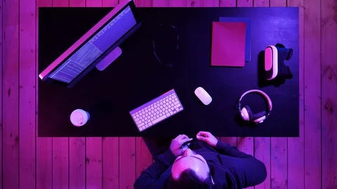 Hacker at the computer hacking. Stock-Footage 114195034
