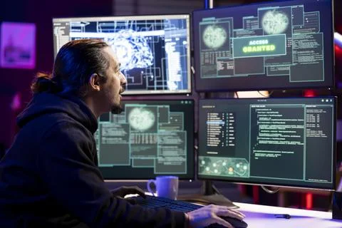 Hacker doing phishing attacks using AI deep learning, tricking users Foto stock