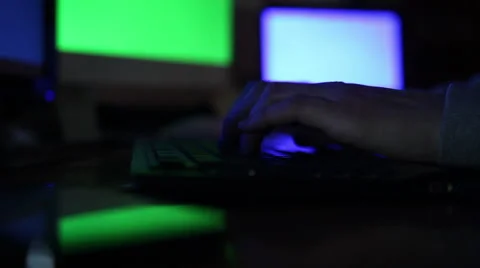 Hacker girl works at the computer 스톡 동영상 62613383