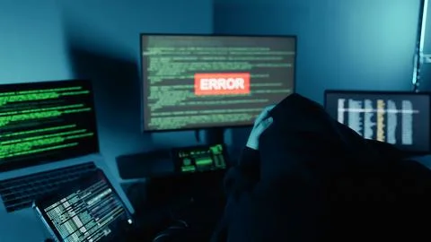 Hacker login breaks into company data servers and having error. Computer hacked. Stockfoto's