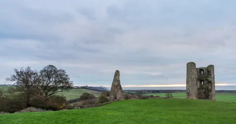 Hadleigh castle time lapse Stock Footage 147516825