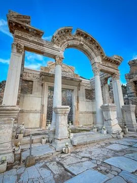 Hadrian Temple Archway Frames Vivid Blue Sky Ephesus Stock-Fotos