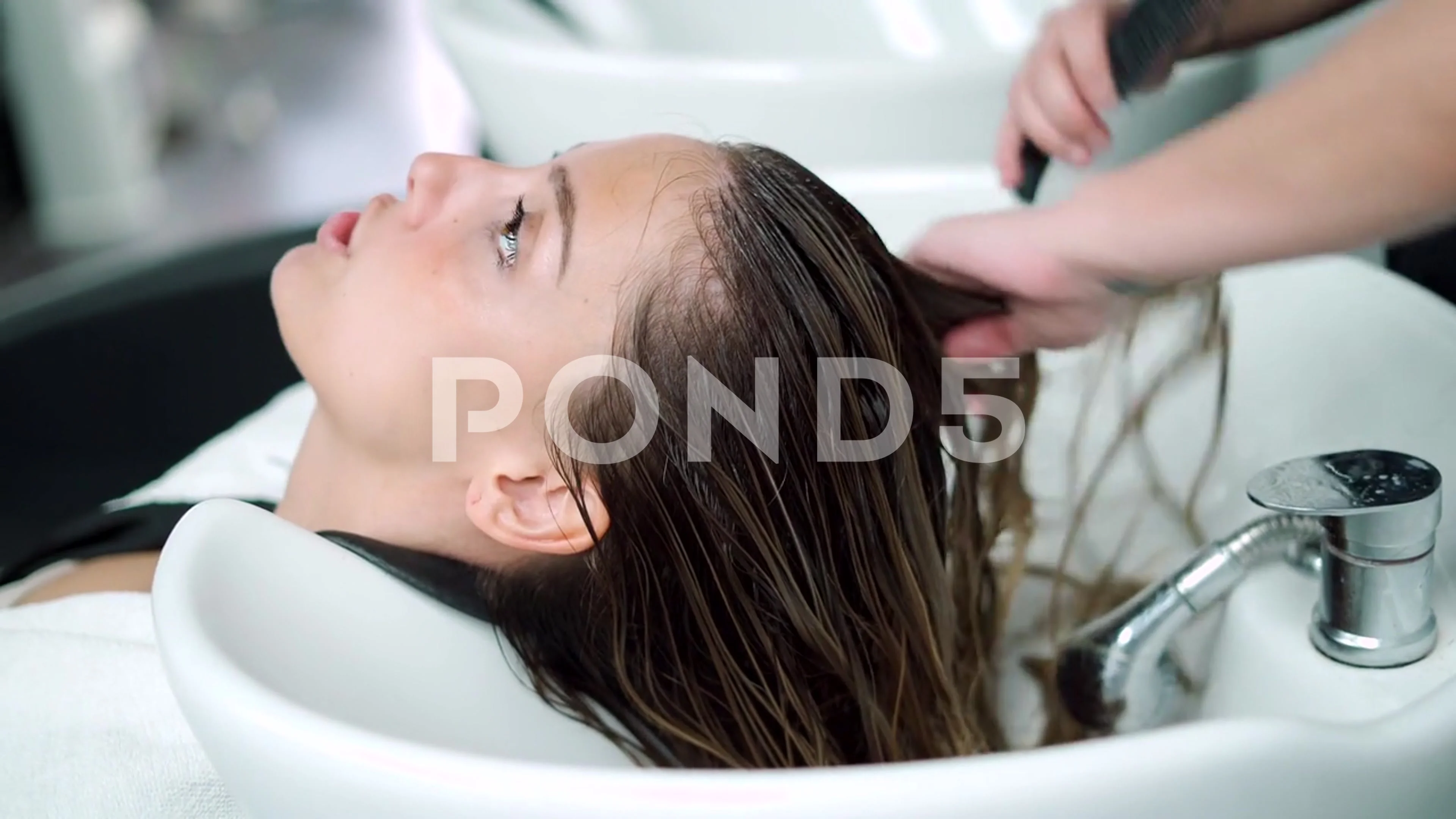 Washing Hair Woman In Salon Stock Video Footage | Royalty Free Washing Hair  Woman In Salon Videos | Pond5