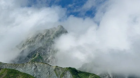 Hakuba mountain and clouds time lapse in Nagano Prefecture, Japan. Stock-Footage 100255021