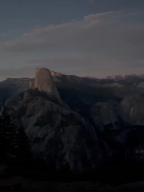 Half Dome View at Twilight in Yosemite 库存影片 340869667