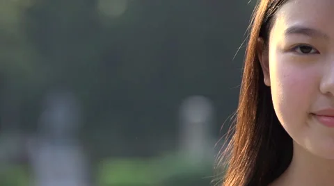 Half face of beauty Video stock 46971101