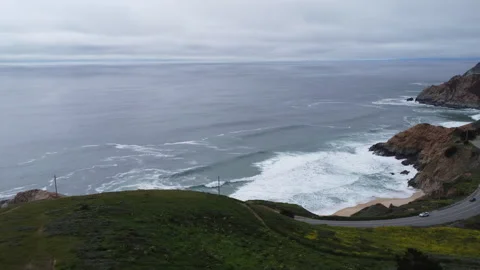 Half Moon Bay Pacific Ocean Pacific Coast Highway ocean view drone 4k 動画素材 241537847