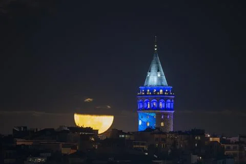 Half Moon Behind Galata Tower – Cinematic Istanbul Night View Stock Photos