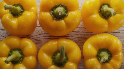HALF OPENING OF YELLOW BELL PEPPER STOP MOTION Stock Footage 132773892