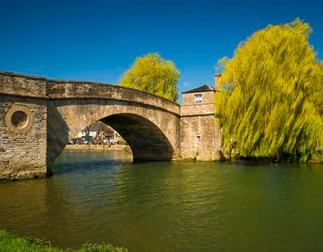 Halfpenny Bridge over the River Thames at Lechlade Stock Photos