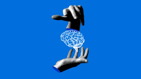 Halftone hands and human brain. Knowledge concept. Brain pulsating in hands Stock Footage 328909390