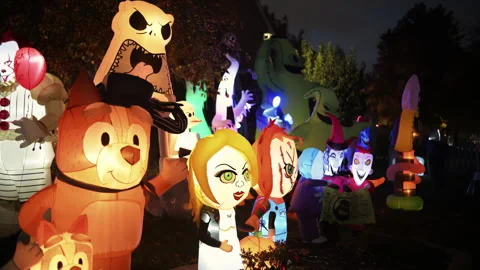 Halloween decorations in inflatables, high quality video 库存影片 330981500