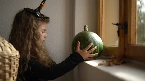 Halloween Video stock 140912744