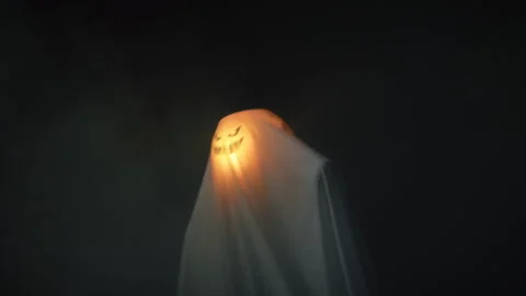 Halloween ghost haunts the night Stock-Footage 250764862