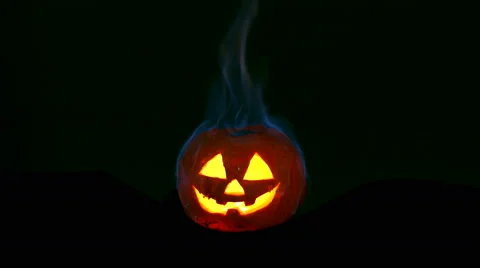 Halloween pumpkin burning Video stock 56436240