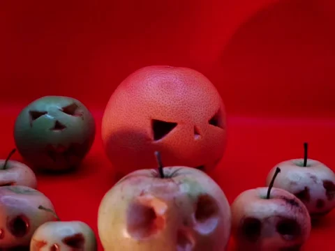 Halloween pumpkins are approaching. Stock-Footage 344454713
