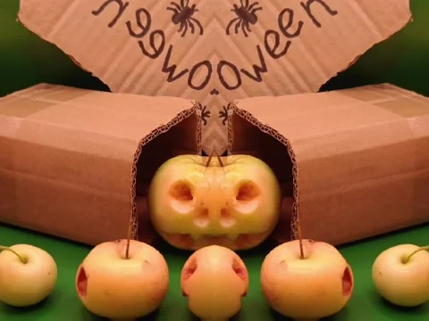 Halloween pumpkins are moving. Stock Footage 344463966